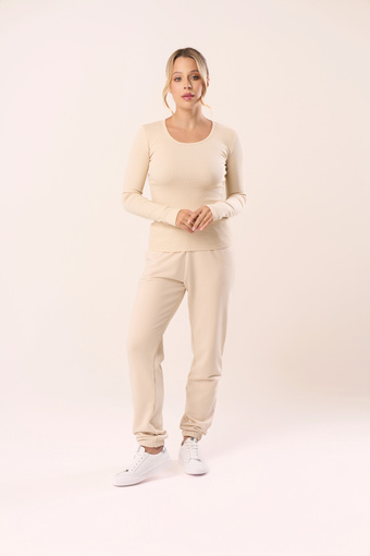 Długie spodnie dresowe w kolorze wanilia