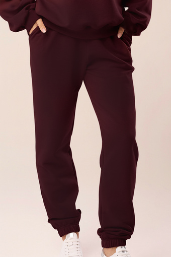 Spodnie dresowe w kolorze wine berry